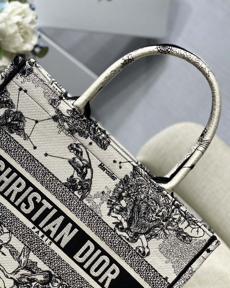 Christian Dior Shopping Bags